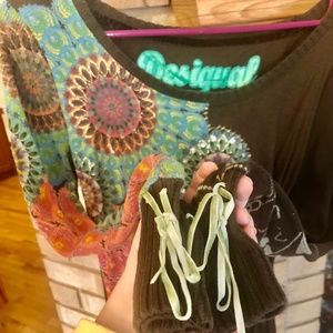 Long sleeve shirt sweater with floral design and bow detail on wrists by desigua